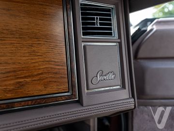 Cadillac Seville (1981) Wnętrze