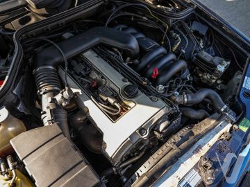 Mercedes-Benz W124 (1995) Details