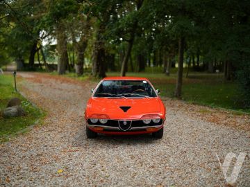 Alfa Romeo Montreal (1972) Zdjęcia z zewnątrz