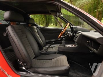 Alfa Romeo Montreal (1972) Wnętrze