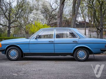 Mercedes-Benz W123 (1981) Zdjęcia z zewnątrz