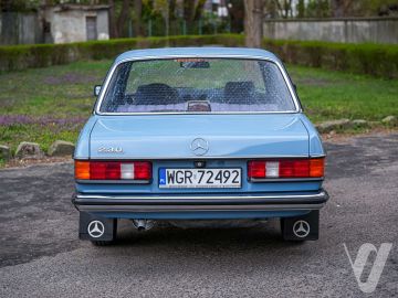 Mercedes-Benz W123 (1981) Zdjęcia z zewnątrz