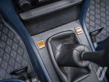 Mercedes-Benz W123 (1981) Wnętrze