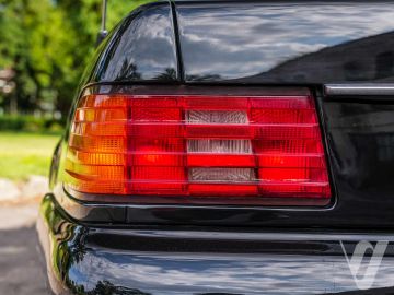 Mercedes-Benz SL (1998) Outside