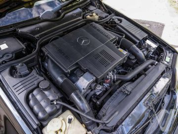Mercedes-Benz SL (1998) Details