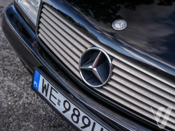 Mercedes-Benz SL (1998) Outside
