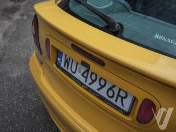 Renault Megane (1996) Zdjęcia z zwenątrz