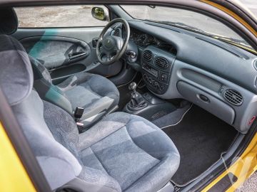 Renault Megane (1996) Wnętrze