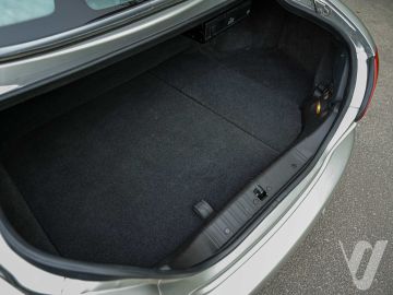 Jaguar XK (1999) Details