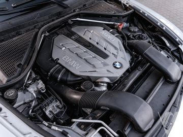 BMW X6M (2009) Details