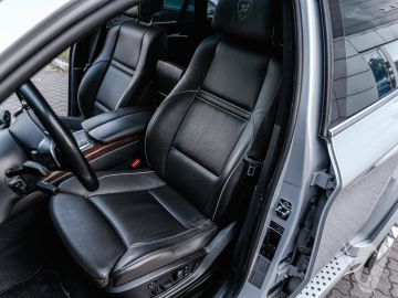 BMW X6M (2009) Inside