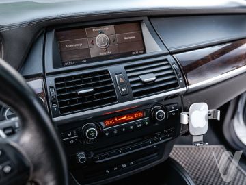 BMW X6M (2009) Inside