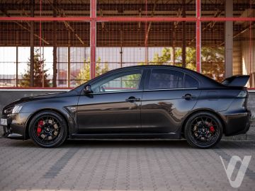 Mitsubishi Lancer Evolution (2008) Zdjęcia z zewnątrz