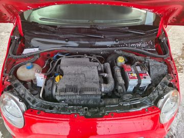 Fiat 500 Ferrari Edition (2008) Detale