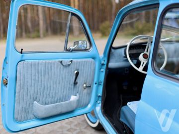 Fiat 500L (1972) Wnętrze