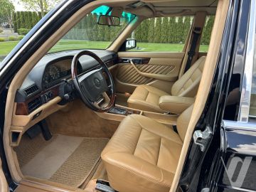 Mercedes-Benz SEL (1990) Wnętrze