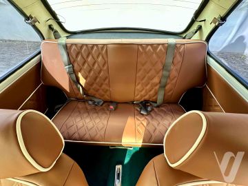 Austin Rover XF (1990) Wnętrze
