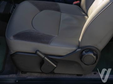 Saab 900 (1993) Wnętrze