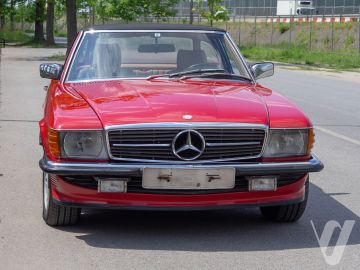 Mercedes-Benz SL (1986) Zdjęcia z zewnątrz