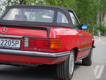Mercedes-Benz SL (1986) Zdjęcia z zewnątrz