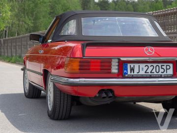 Mercedes-Benz SL (1986) Zdjęcia z zewnątrz