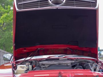 Mercedes-Benz SL (1986) Detale