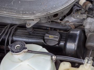 Mercedes-Benz SL (1986) Detale