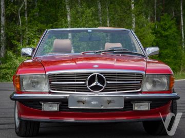 Mercedes-Benz SL (1986) Zdjęcia z zewnątrz