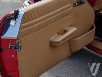 Mercedes-Benz SL (1986) Wnętrze