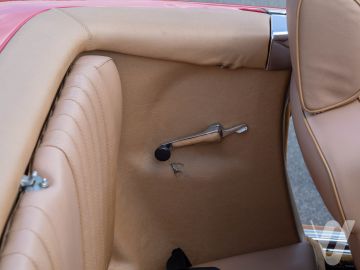 Mercedes-Benz SL (1986) Wnętrze