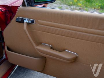 Mercedes-Benz SL (1986) Wnętrze