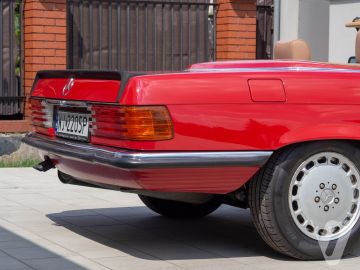 Mercedes-Benz SL (1986) Zdjęcia z zewnątrz