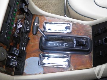 Jaguar XJ (1993) Wnętrze