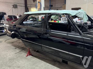 Mercedes-Benz SEL (1990) Detale