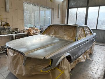 Mercedes-Benz SEL (1990) Detale
