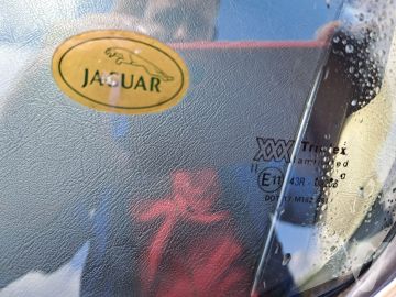 Jaguar XJ (1988) Detale