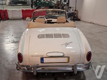 Volkswagen Karmann Ghia (1969) Zdjęcia z zewnątrz