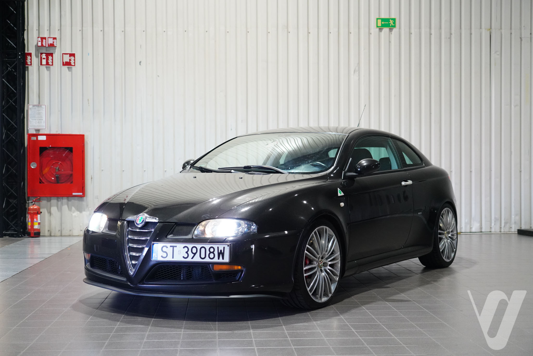 Alfa Romeo 147 (2004) zdjęcie główne