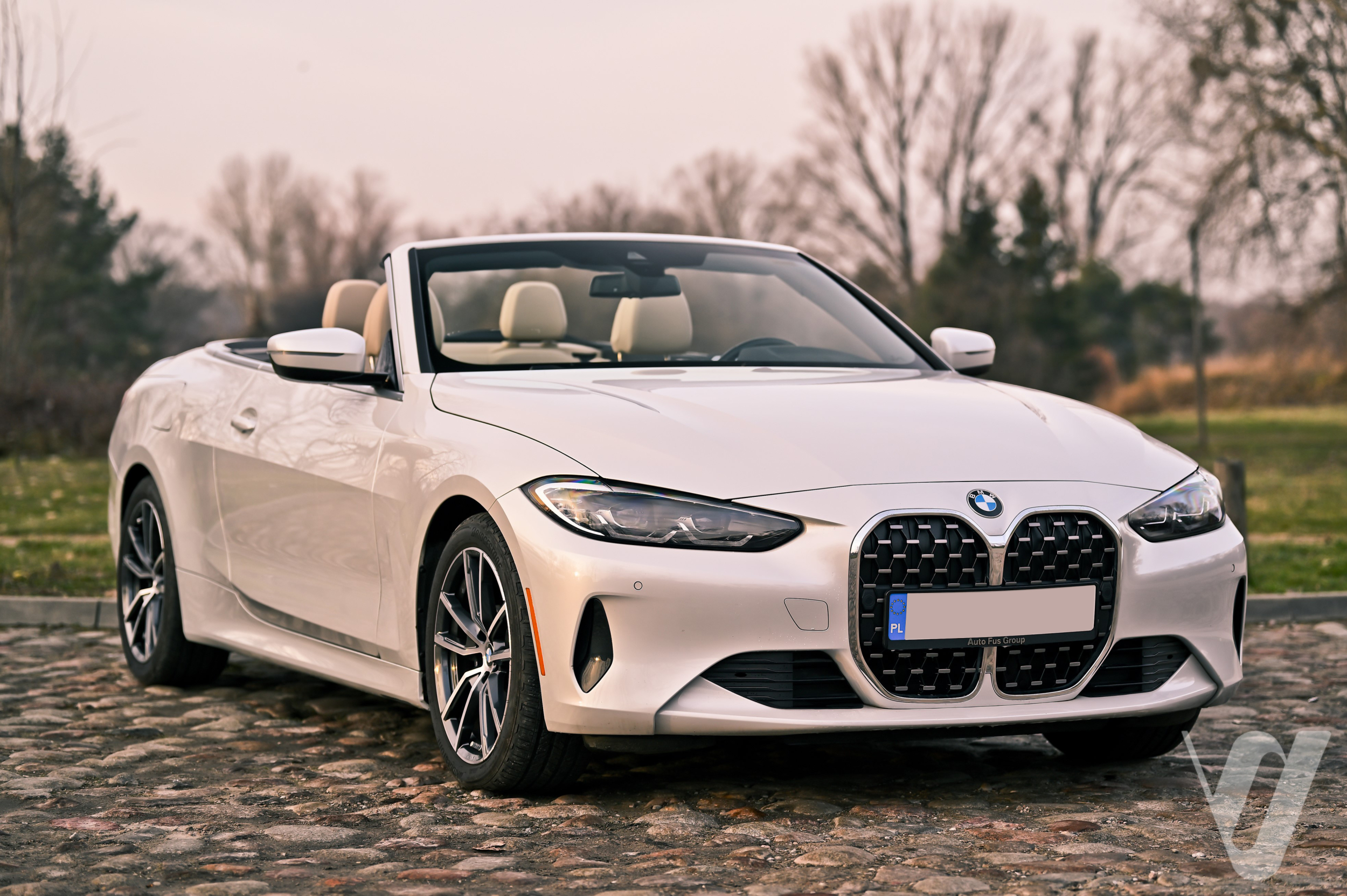 BMW Seria 4 (2023) zdjęcie główne