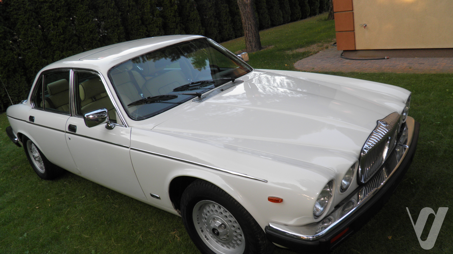 Jaguar XJ (1993) zdjęcie główne