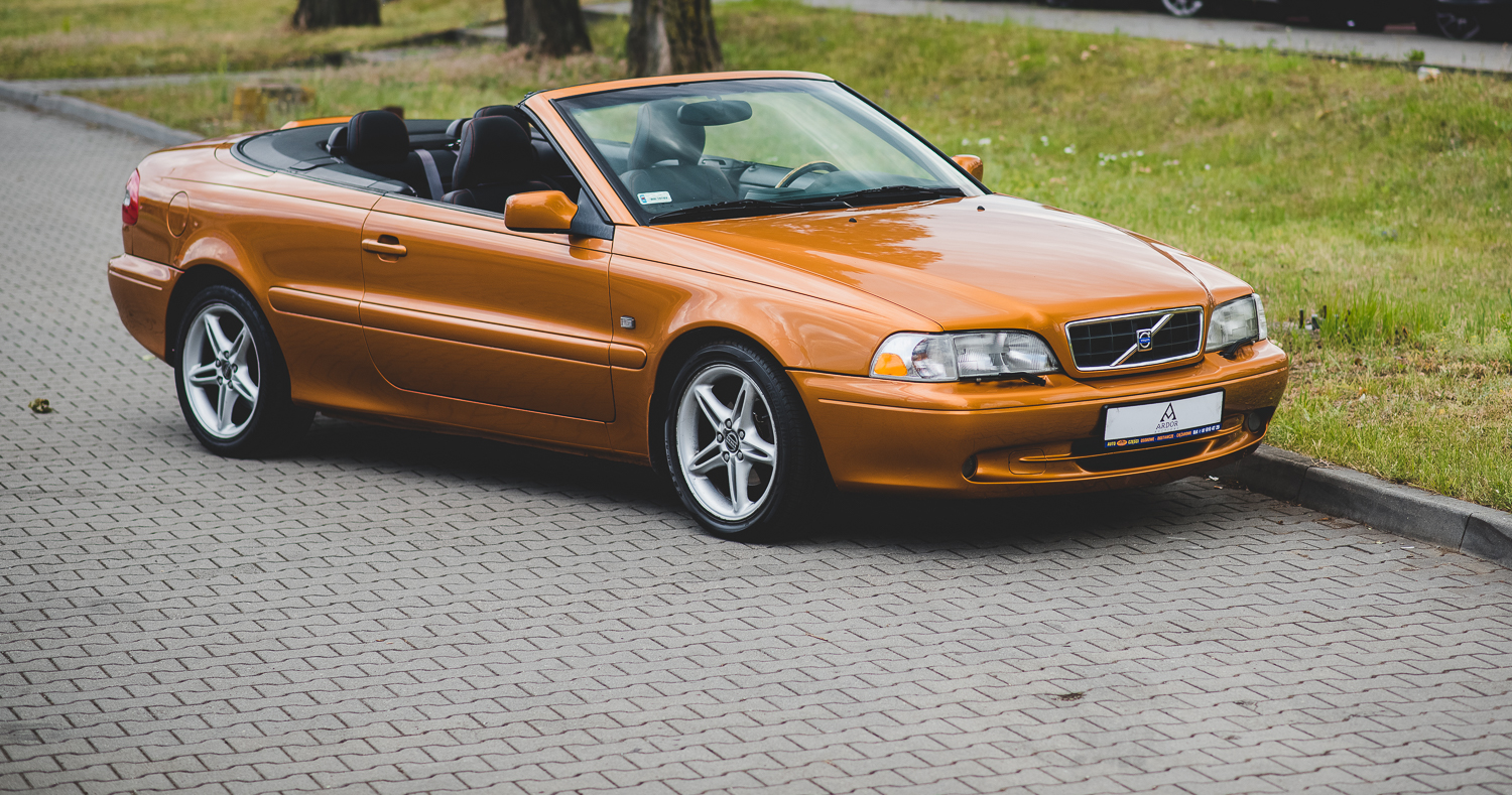 Volvo C70 (2002)